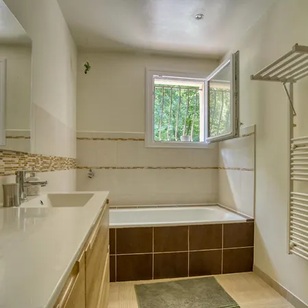 Σπίτι διακοπών Calme A L'oree Des Bois *