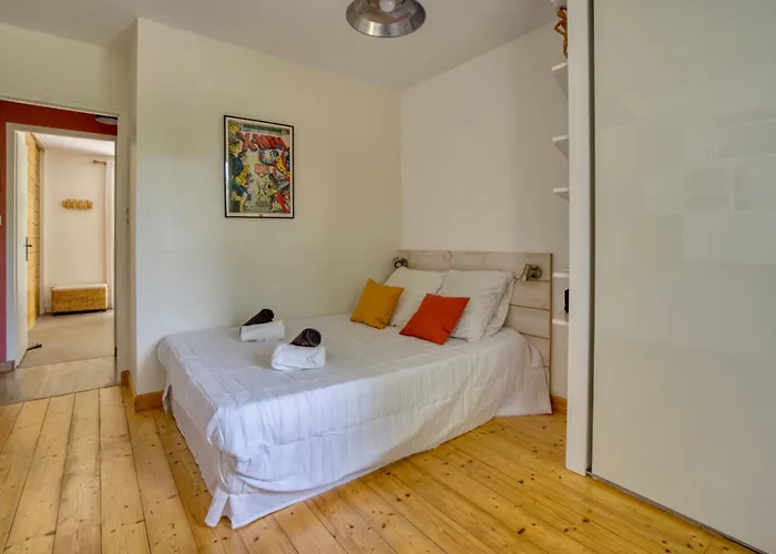 Hébergement de vacances Calme à L'orée Des Bois Voeuil-et-Giget