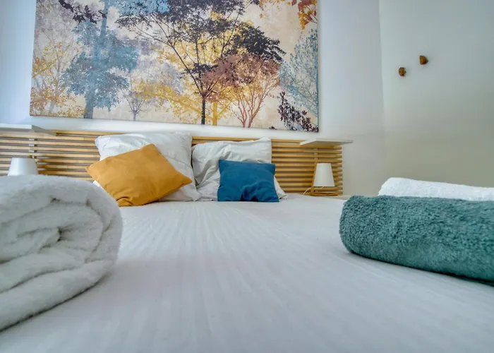 Calme à L'orée Des Bois Hébergement de vacances *