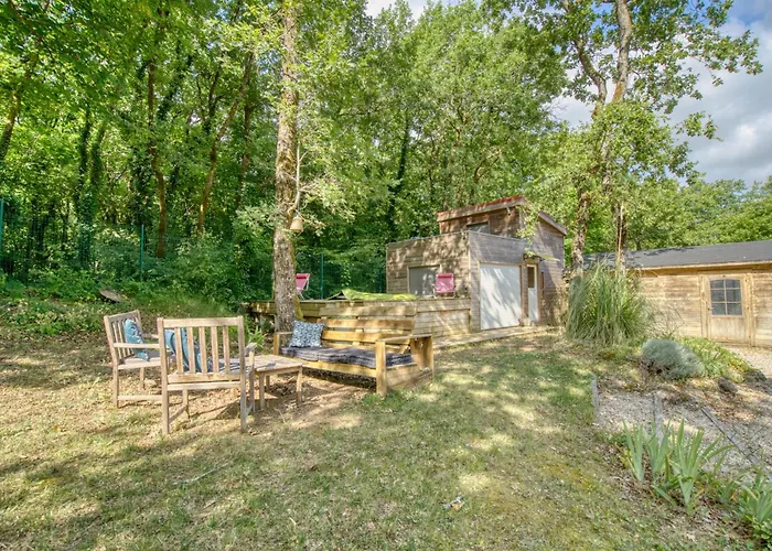 Hébergement de vacances Calme à L'orée Des Bois Voeuil-et-Giget