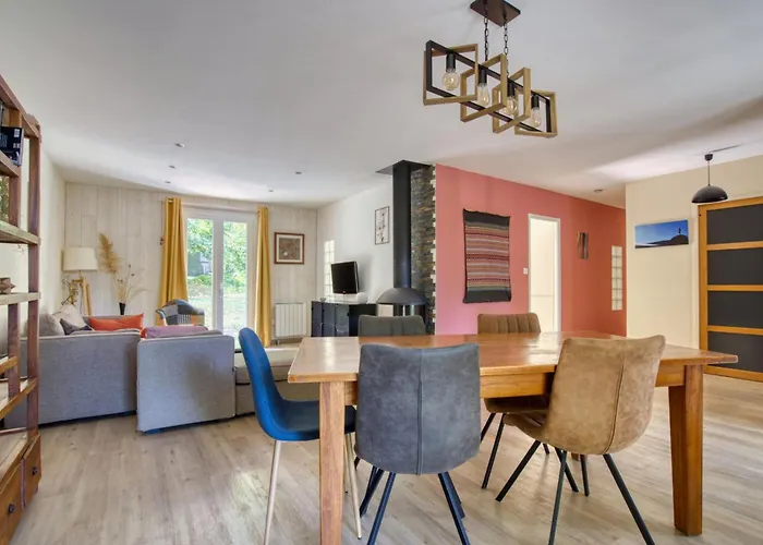 Calme à L'orée Des Bois Hébergement de vacances